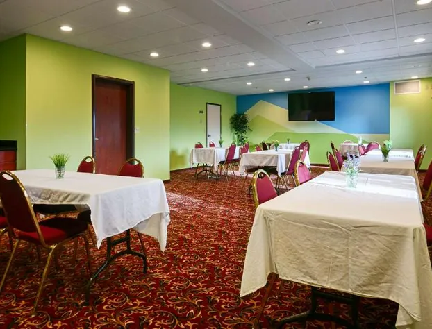 Best Western Sky Valley Inn hotel detail image 4