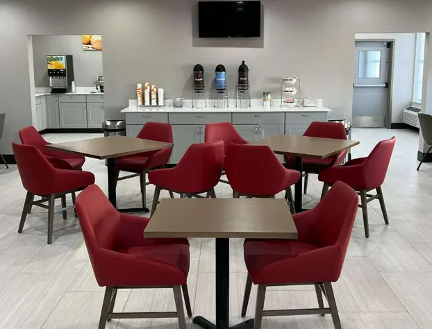 Comfort Inn & Suites hotel detail image 3