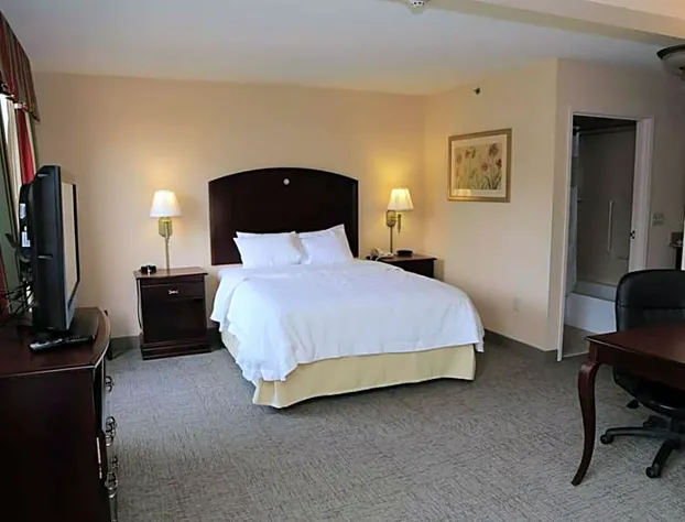 Hampton Inn Clinton hotel detail image 3