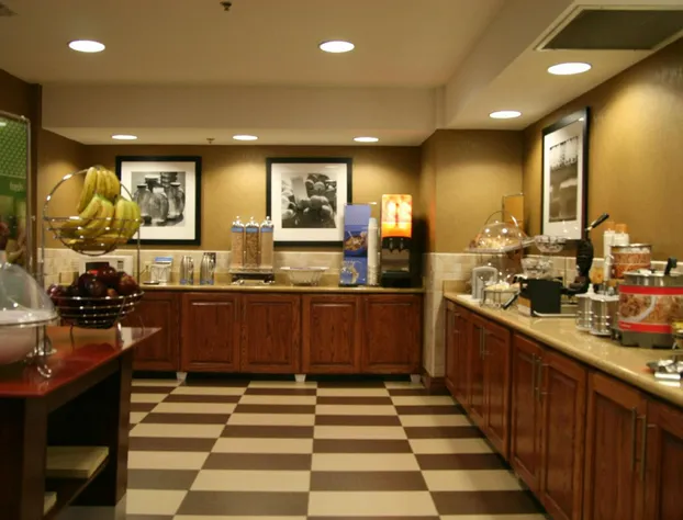 Hampton Inn Suites Del Rio hotel detail image 3