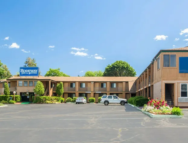 Rodeway Inn & Suites Branford - Guilford hotel detail image 3