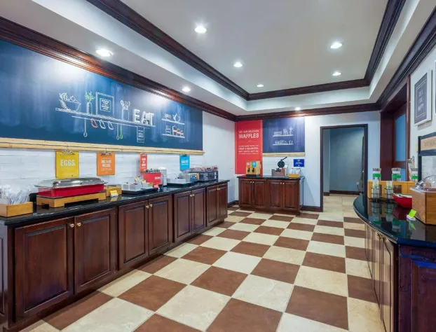 Hampton Inn London-North hotel detail image 2