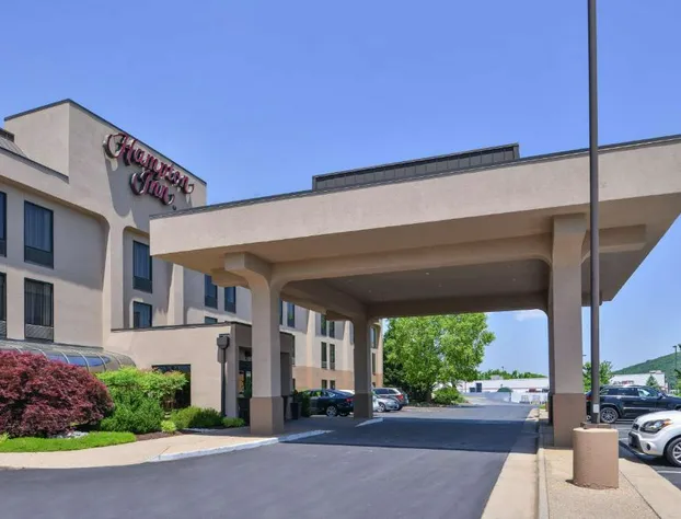 Hampton Inn Staunton hotel detail image 1