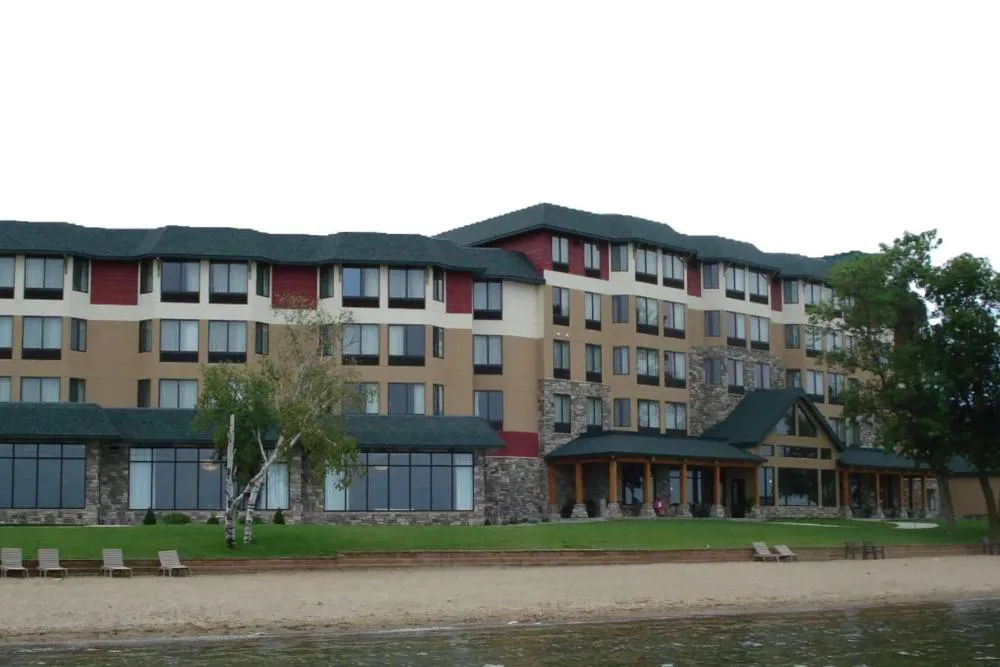 SouthShore Hotel on Lake Bemidji, Trademark Coll by Wyndham hotel hero