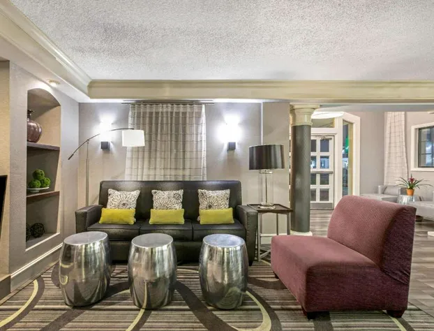 La Quinta Inn by Wyndham Fresno Yosemite hotel detail image 4