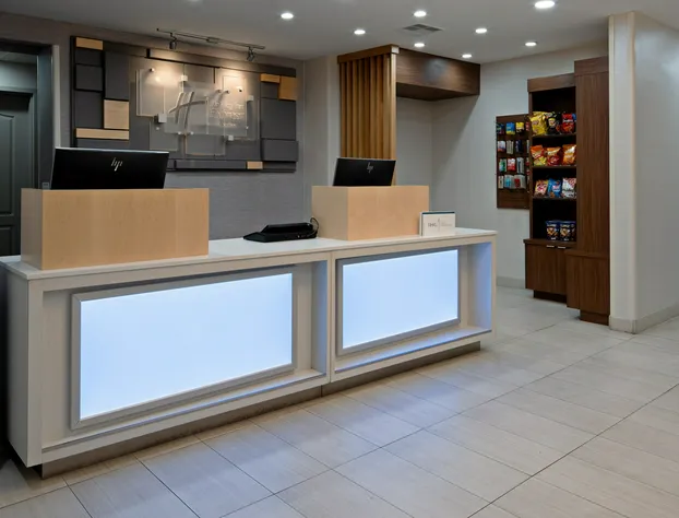 Holiday Inn Express Hotel & Suites Fresno South by IHG hotel detail image 4