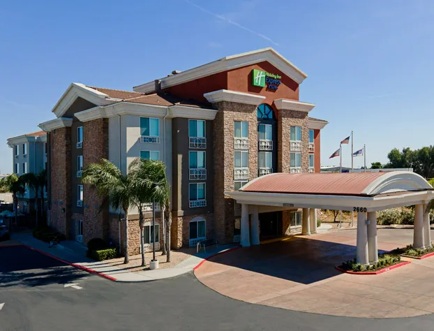 Holiday Inn Express Hotel & Suites Fresno South by IHG hotel detail image 1
