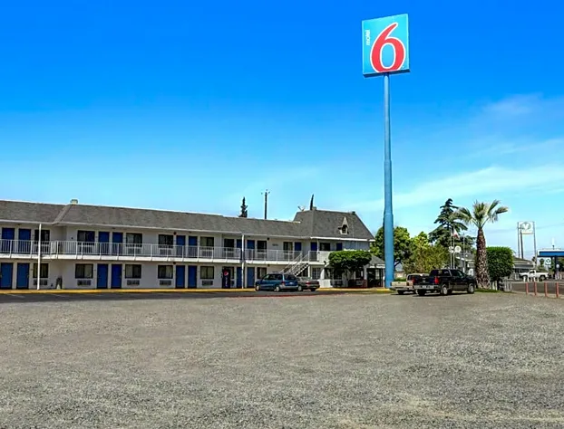 Motel 6 Fresno, CA - Belmont Ave hotel detail image 2