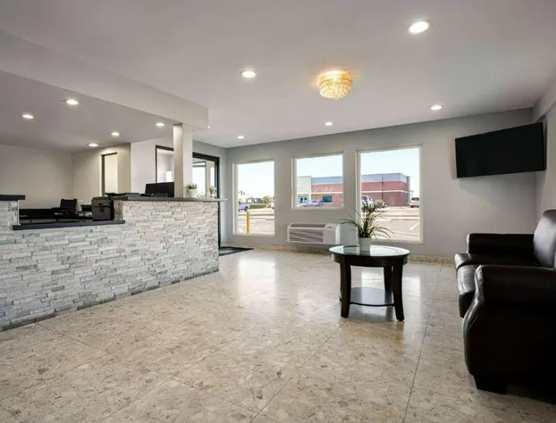 Days Inn by Wyndham Fresno South hotel detail image 3