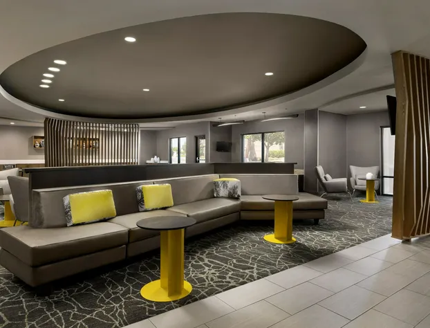 SpringHill Suites by Marriott Fresno hotel detail image 4