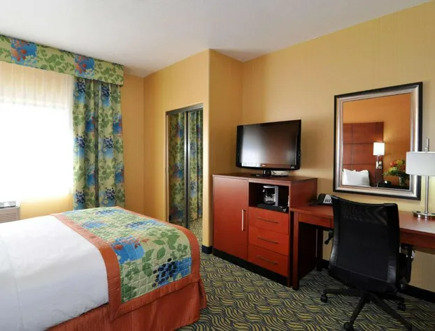 Best Western Plus Fresno Inn hotel detail image 1