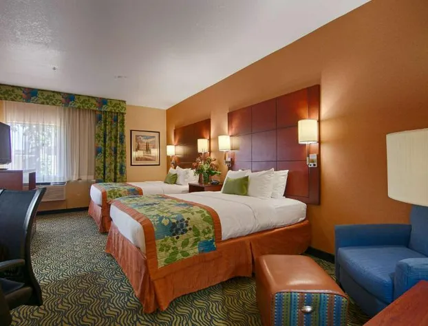 Best Western Plus Fresno Inn hotel detail image 2