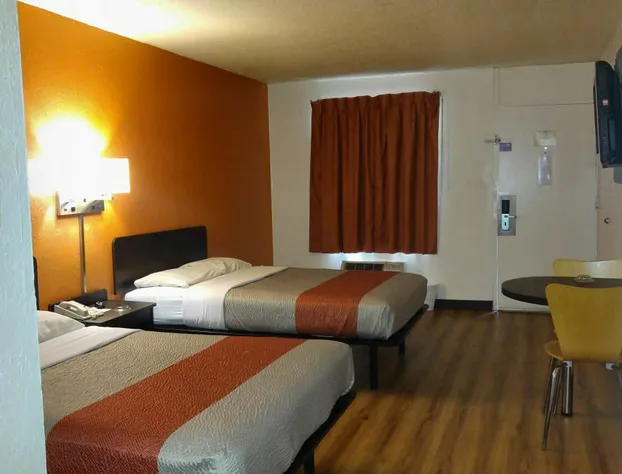Stay 4 Less hotel detail image 3