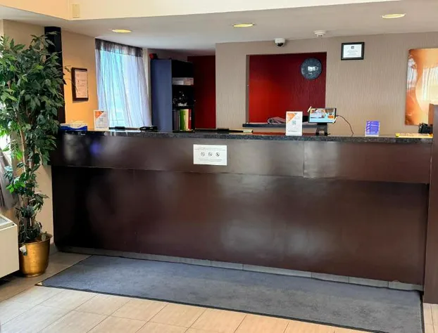 Comfort Inn Saskatoon Centre hotel detail image 3