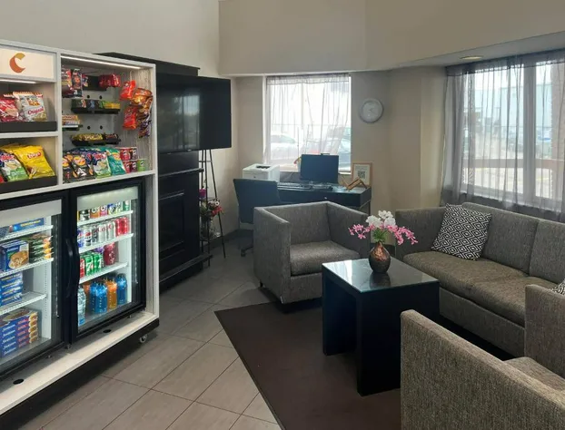 Comfort Inn Saskatoon hotel detail image 3