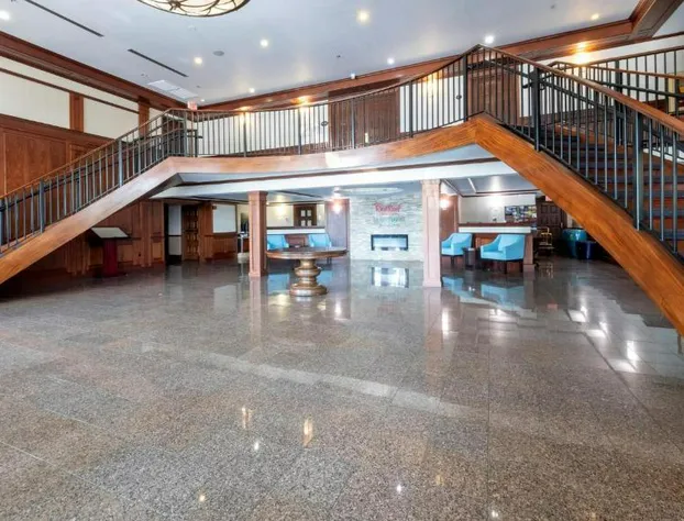 Red Roof Inn & Suites Wilmington - New Castle hotel detail image 3