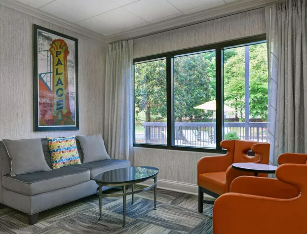 Hampton Inn Gallatin hotel detail image 2