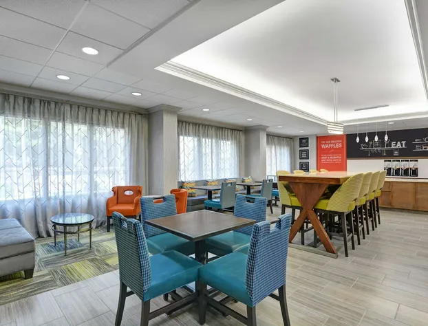 Hampton Inn Gallatin hotel detail image 3