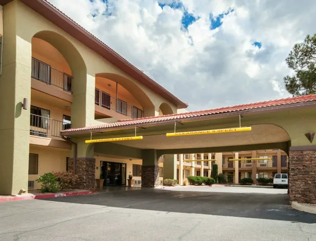 Quality Inn Airport East hotel detail image 1