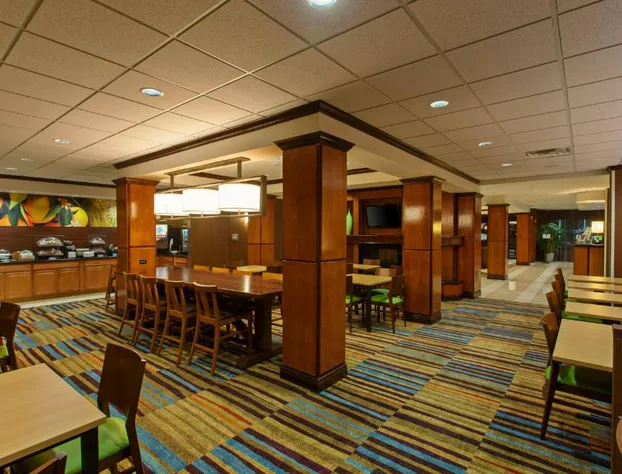 Fairfield Inn & Suites by Marriott El Paso hotel detail image 2