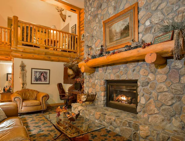 AmericInn by Wyndham Chamberlain - Conference Center hotel detail image 4