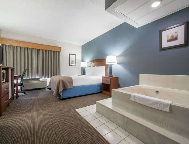 AmericInn by Wyndham Hutchinson hotel detail image 3