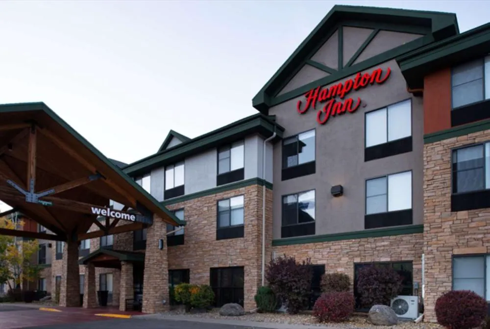 Hampton Inn Glenwood Springs hotel hero