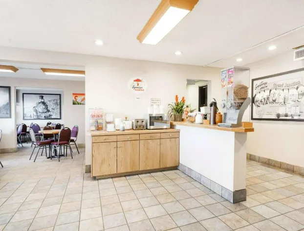 Super 8 by Wyndham Grand Junction Colorado hotel detail image 1