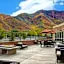 Courtyard by Marriott Glenwood Springs hotel hero