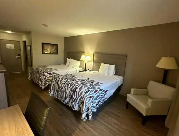 Red Roof Inn Gurnee - Waukegan hotel detail image 2