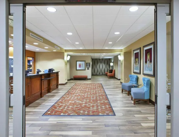 Hampton Inn & Suites Wichita Northeast hotel detail image 3