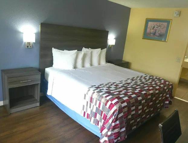 Red Roof Inn Hampton Coliseum. hotel detail image 3