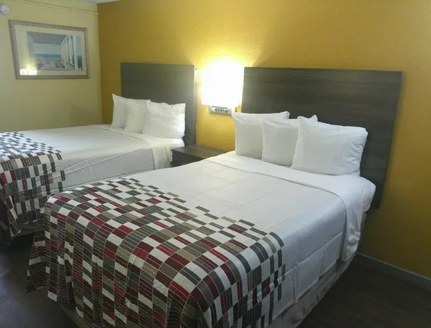 Red Roof Inn Hampton Coliseum hotel detail image 2