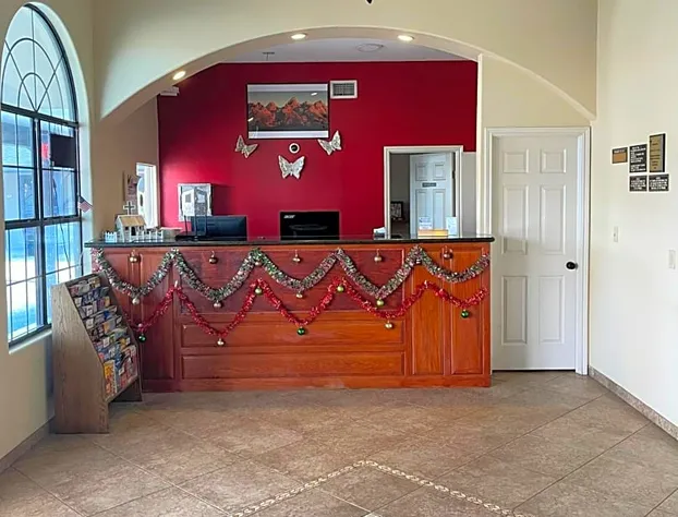 Riviera Inn & Suites hotel detail image 1