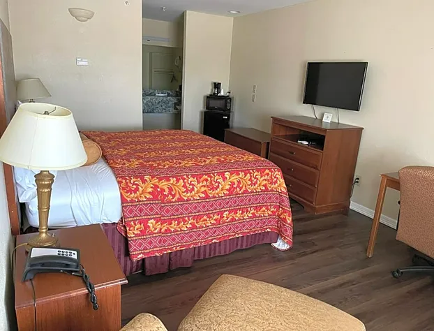 Riviera Inn & Suites hotel detail image 4