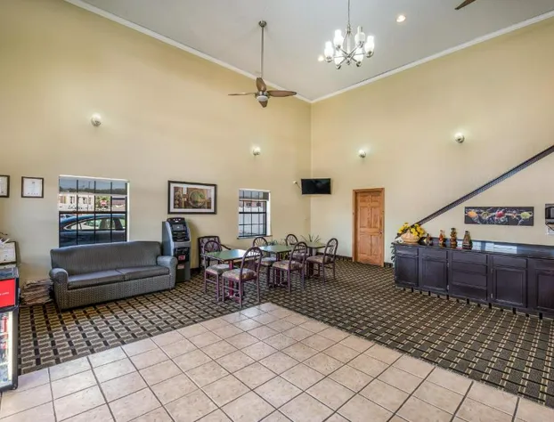 Americas Best Value Inn & Suites Arkadelphia hotel detail image 1