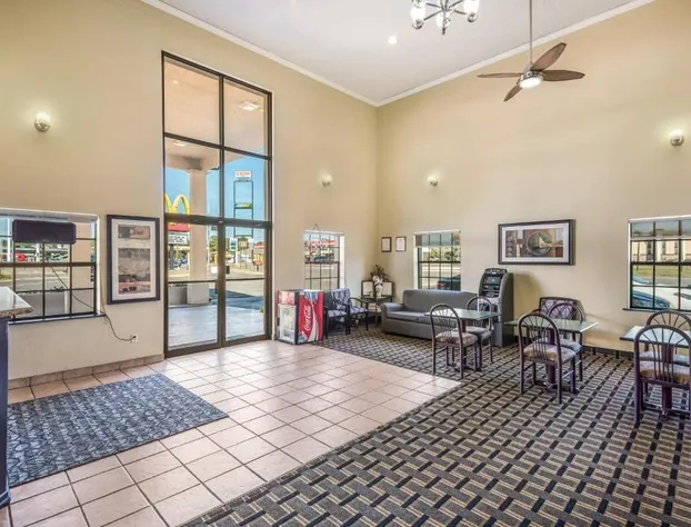 Americas Best Value Inn & Suites Arkadelphia hotel detail image 2