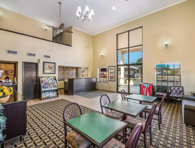 Americas Best Value Inn & Suites Arkadelphia hotel detail image 4