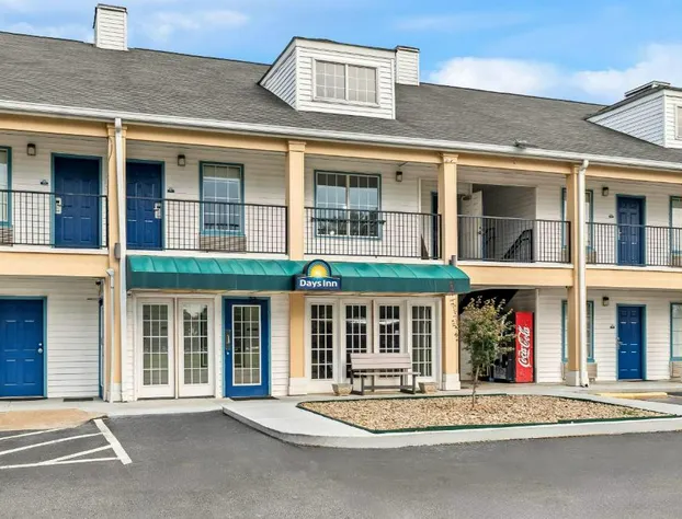 Days Inn by Wyndham Simpsonville hotel detail image 4