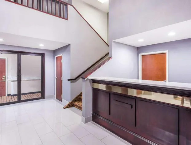 Super 8 by Wyndham Greer/Spartanburg Area hotel detail image 2