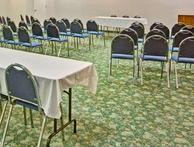 Super 8 by Wyndham Gaffney hotel detail image 4