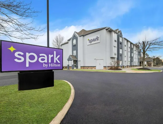 Spark by Hilton Sterling Dulles Airport hotel detail image 1