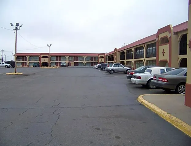 Travelers Inn and Suites hotel detail image 1