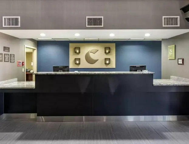 Comfort Inn & Suites Pauls Valley - City Lake hotel detail image 1