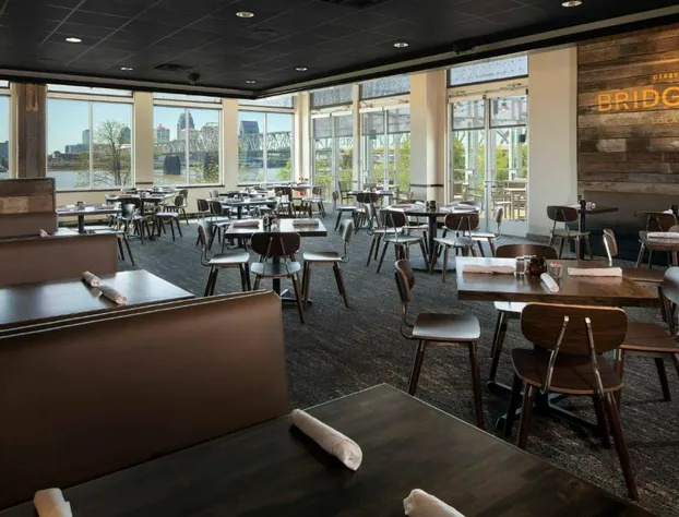 Sheraton Louisville Riverside by Marriott hotel detail image 4