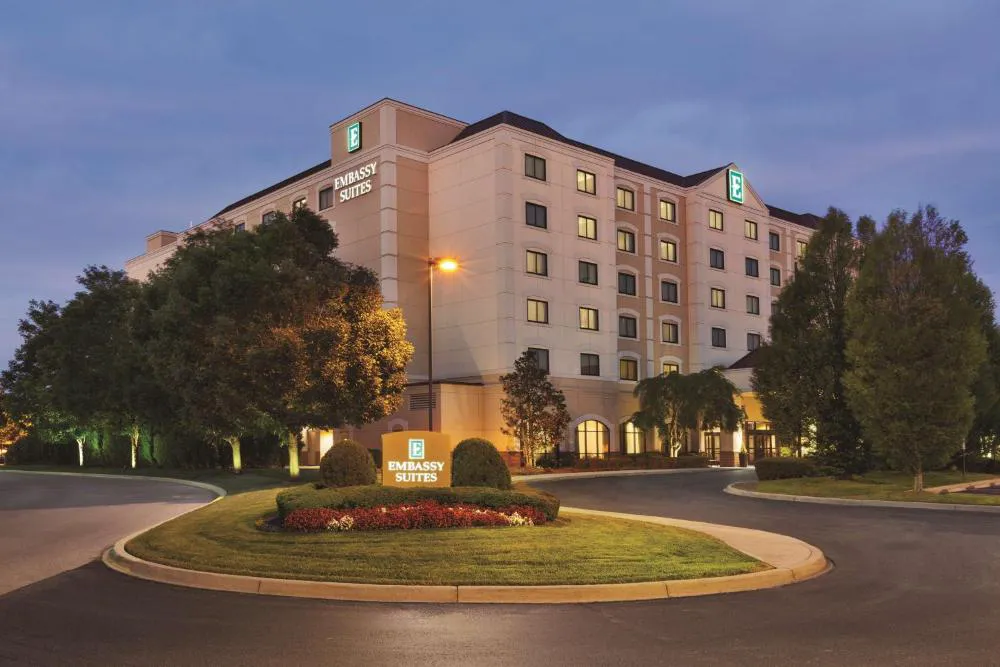 Embassy Suites Louisville East hotel hero