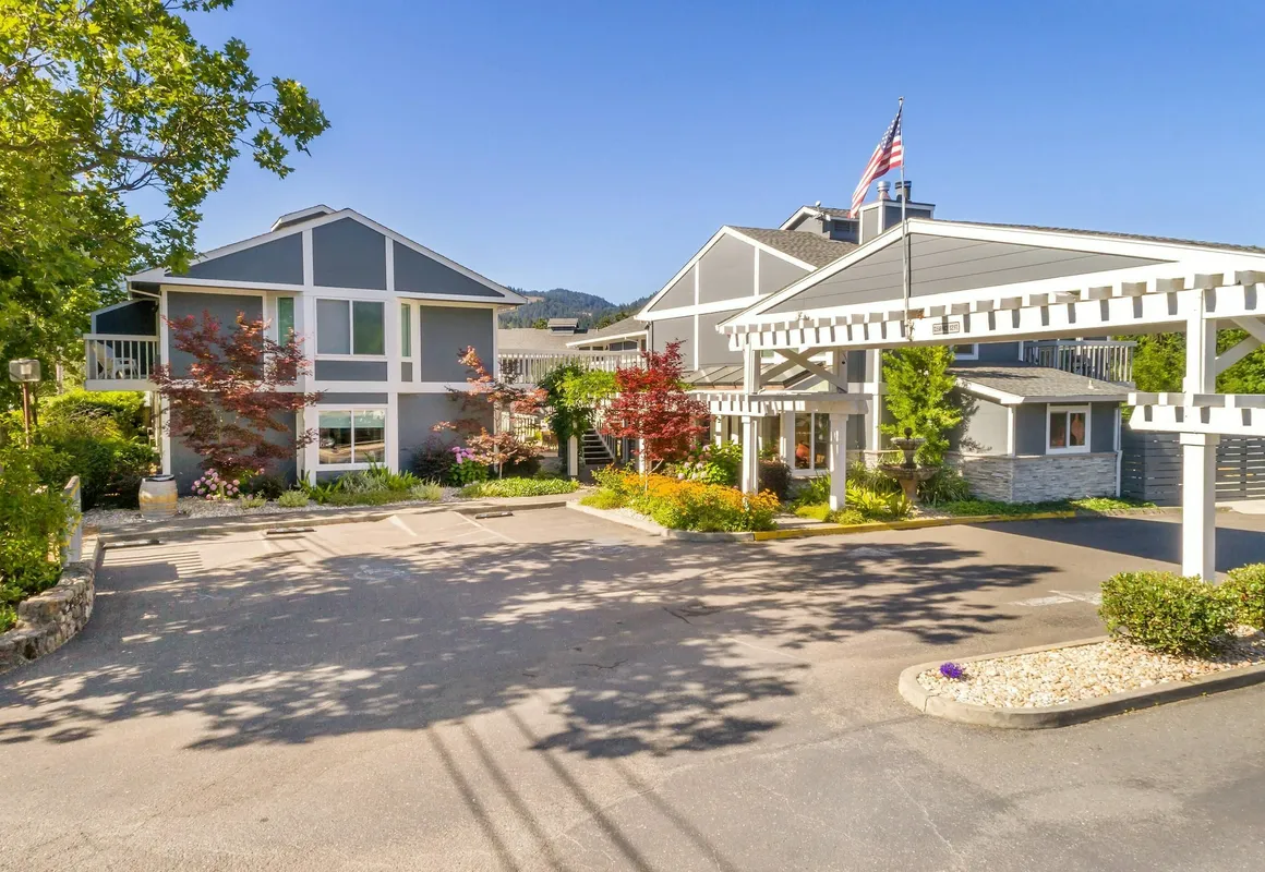 UpValley Inn & Hot Springs Napa Valley, an Ascend Collection Hotel hotel hero