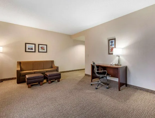 Comfort Inn Louisville Southwest hotel detail image 2