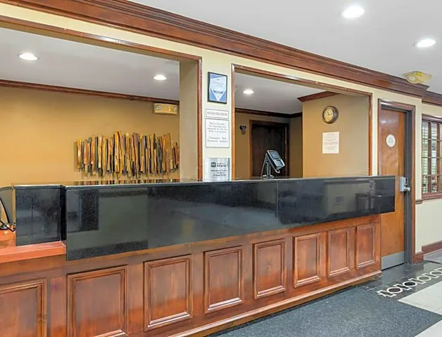 Best Western Louisville East Inn & Suites hotel detail image 1