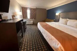 Quality Inn & Suites Louisville East hotel detail image 1